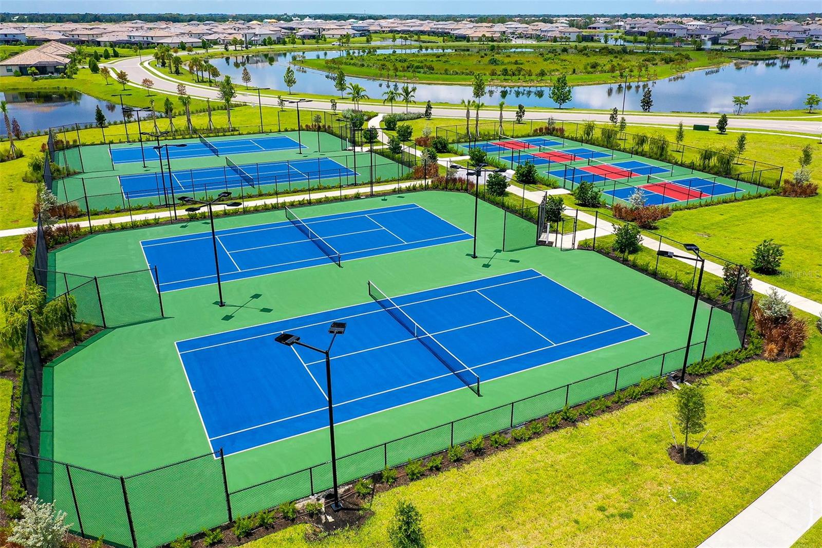 15721 SUNNY DAY DR, BRADENTON, FL — photo 43