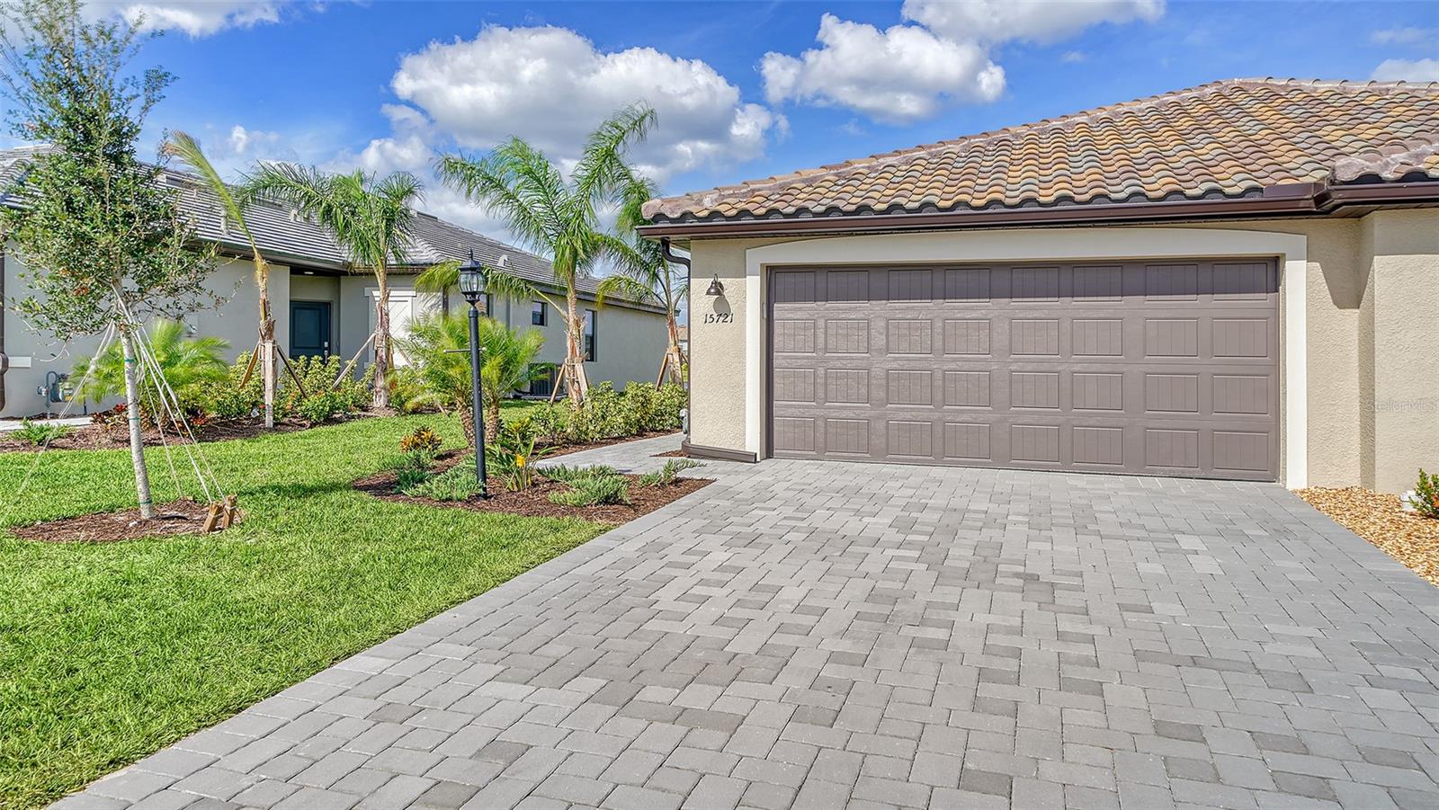 15721 SUNNY DAY DR, BRADENTON, FL
