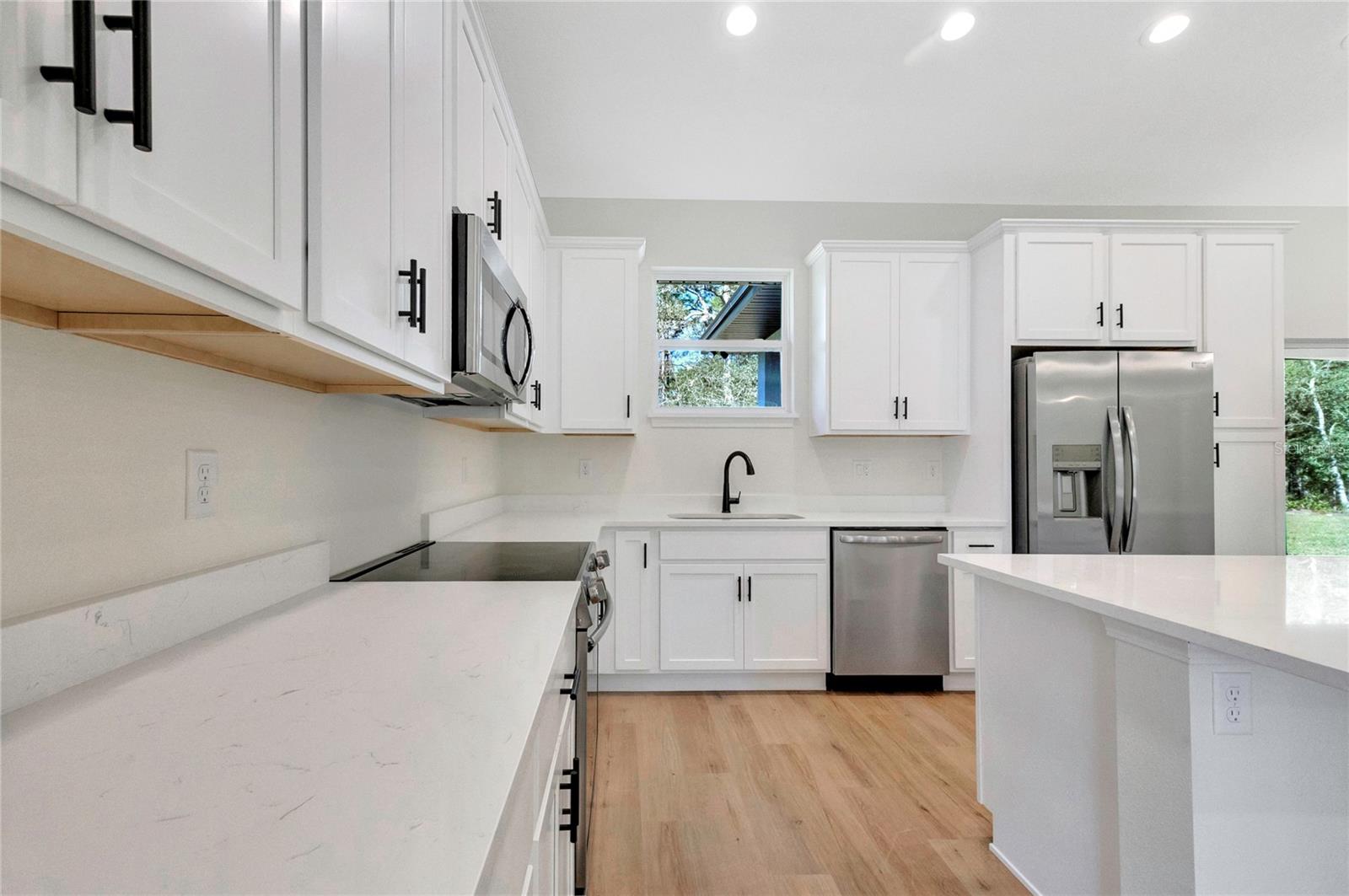 8090 N SANTOS DR, CITRUS SPRINGS, FL — photo 15