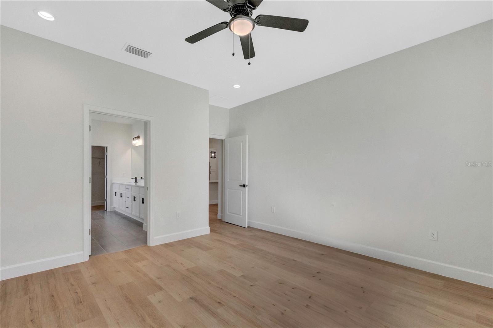 8090 N SANTOS DR, CITRUS SPRINGS, FL — photo 22