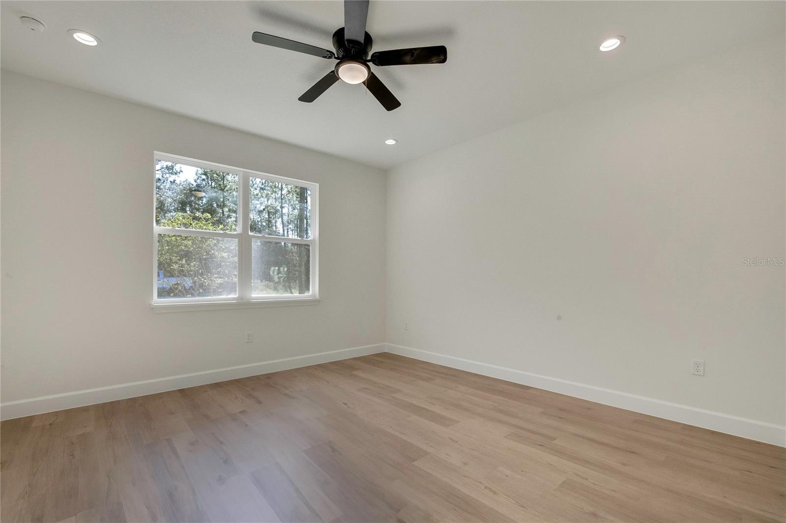 8104 N SANTOS DR, CITRUS SPRINGS, FL — photo 18