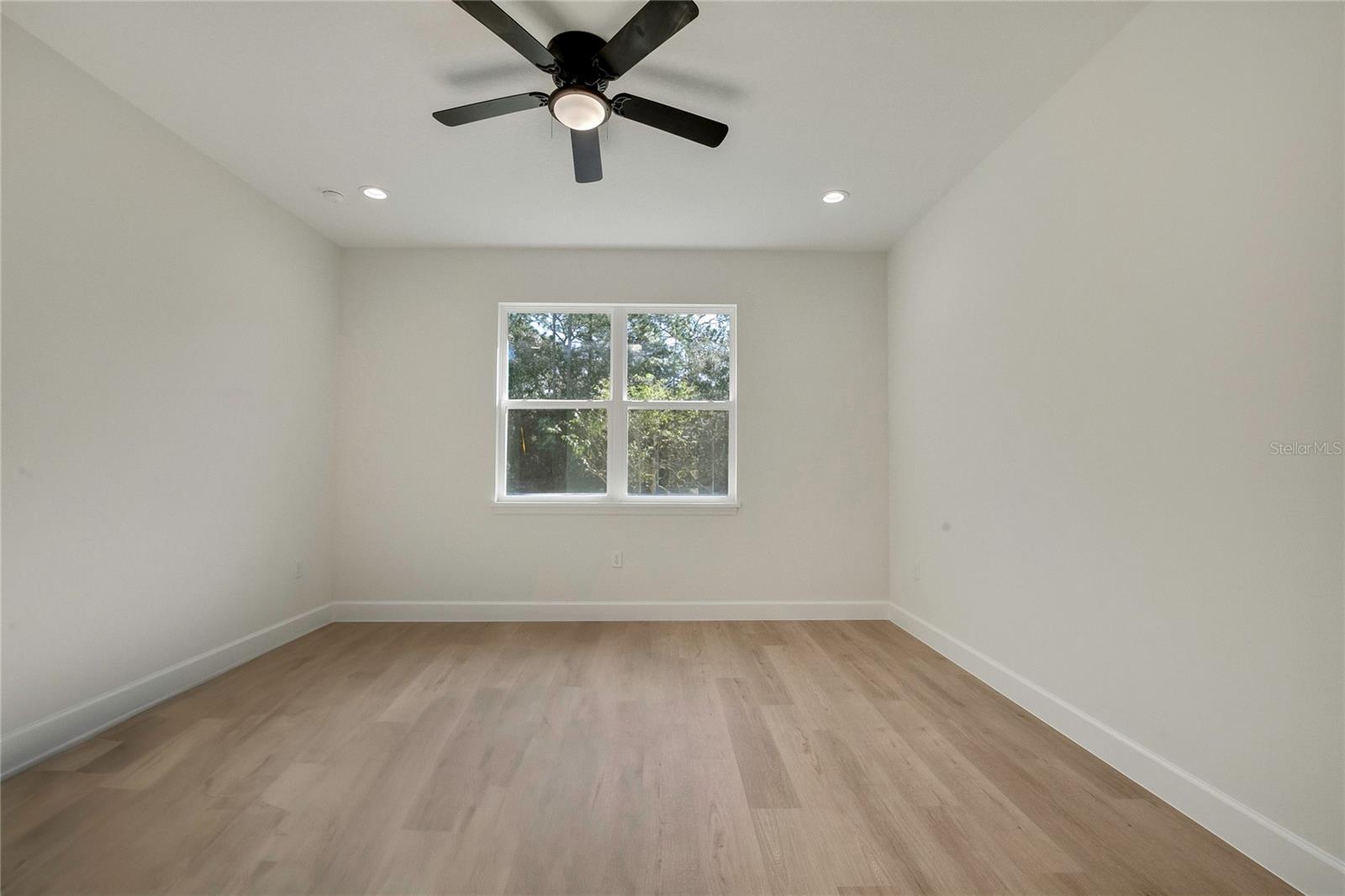 8104 N SANTOS DR, CITRUS SPRINGS, FL — photo 19