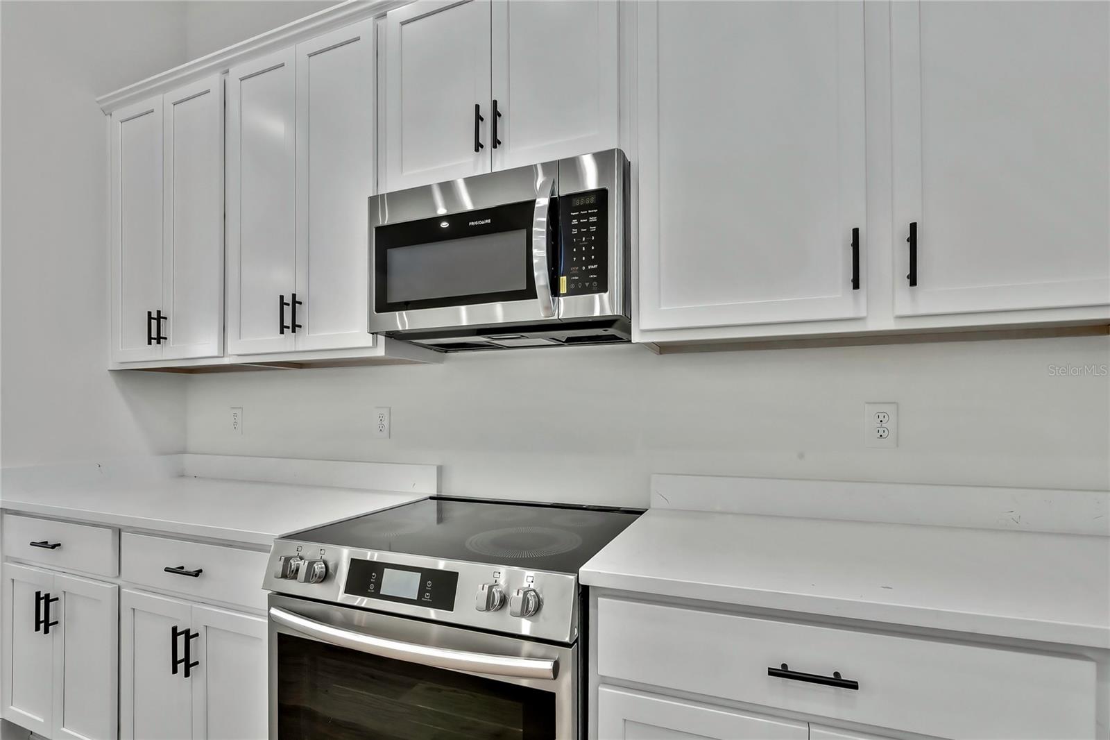 8118 N SANTOS DR, CITRUS SPRINGS, FL — photo 13