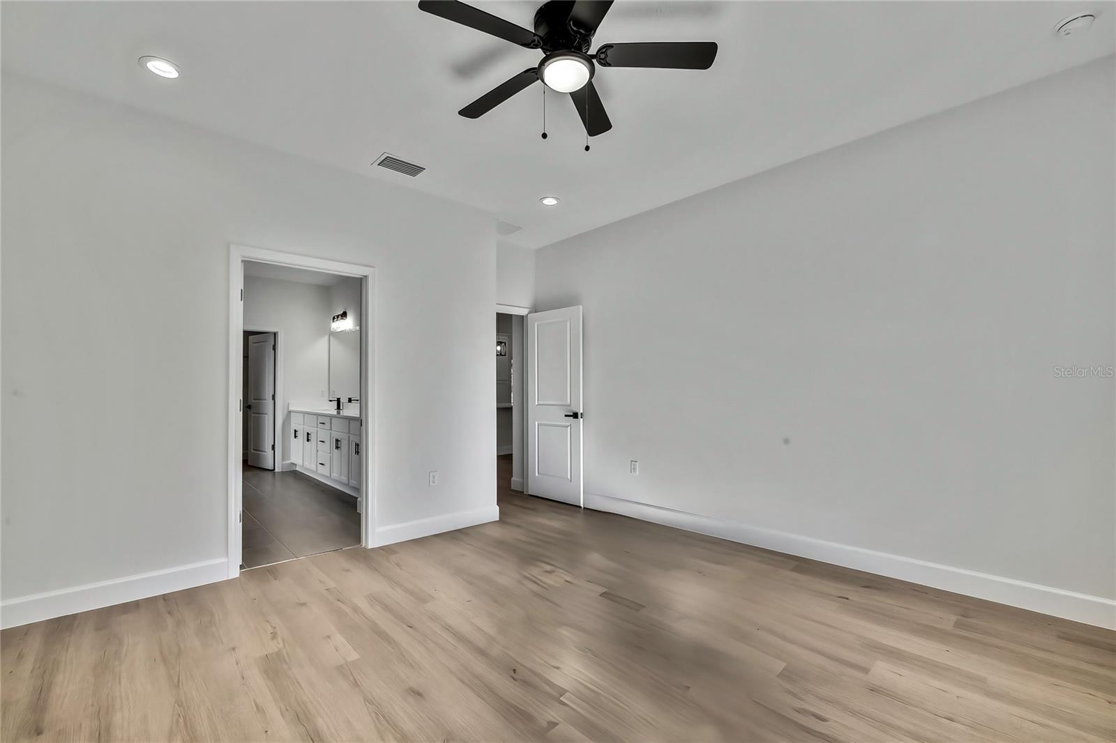 8118 N SANTOS DR, CITRUS SPRINGS, FL — photo 20