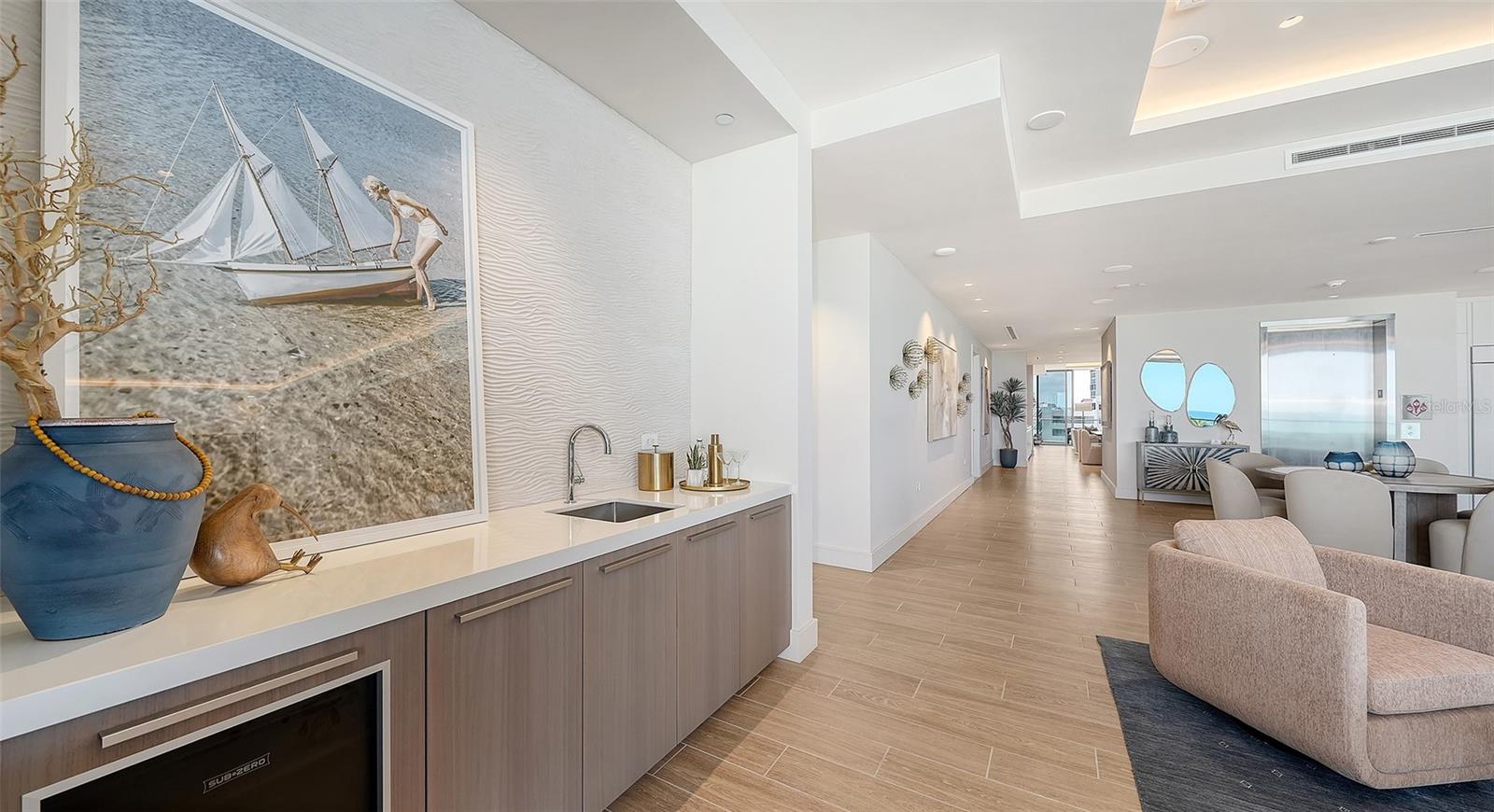 1561 GULF OF MEXICO DR #403, LONGBOAT KEY, FL — photo 9