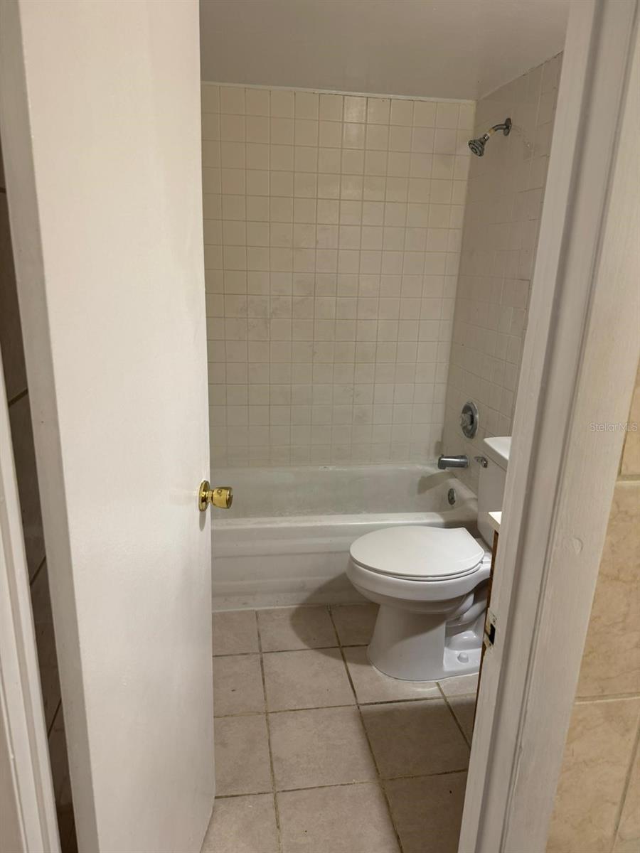 6008 VILLAGE CIR #GE, ORLANDO, FL — photo 35