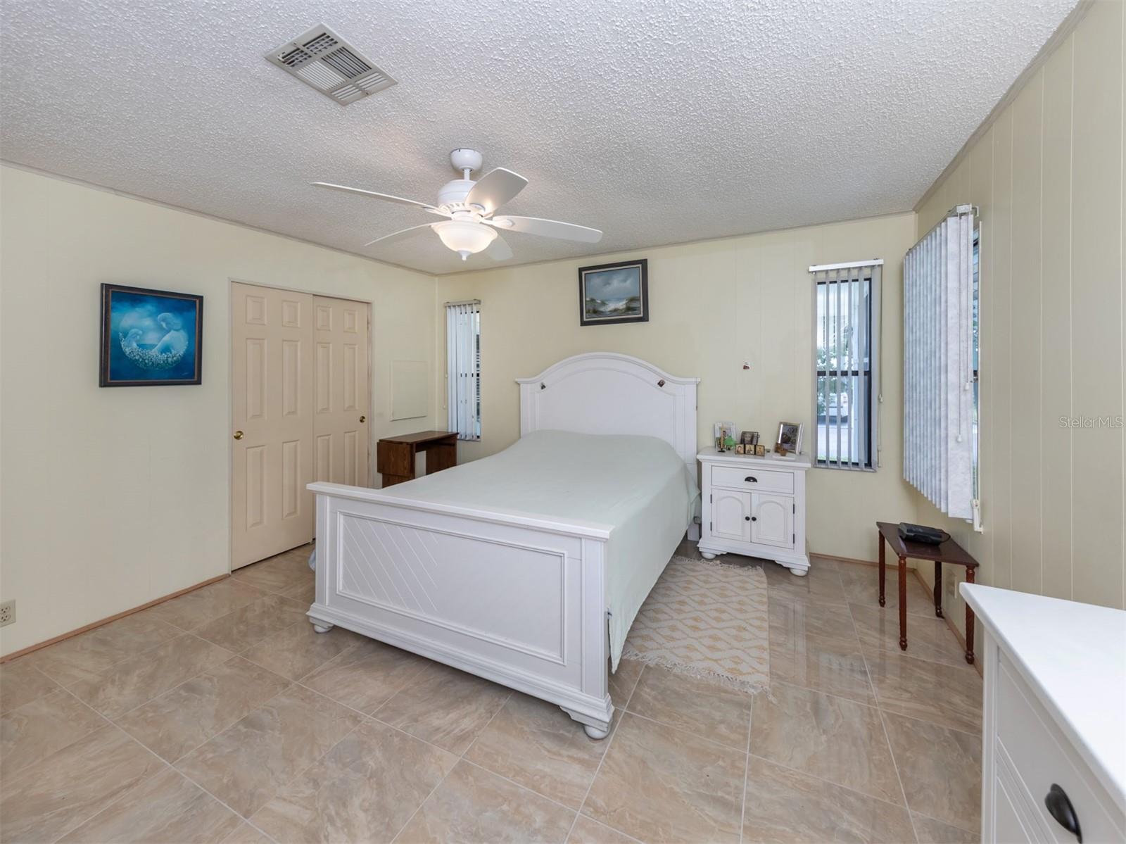628 LA JOLLA CIR, NORTH PORT, FL — photo 12
