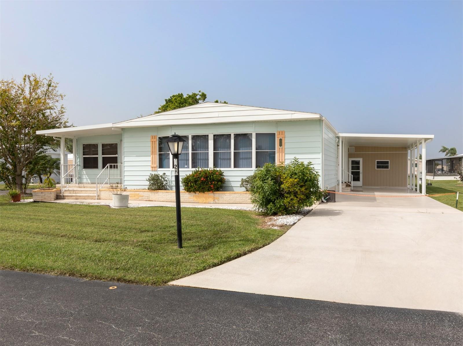 628 LA JOLLA CIR, NORTH PORT, FL