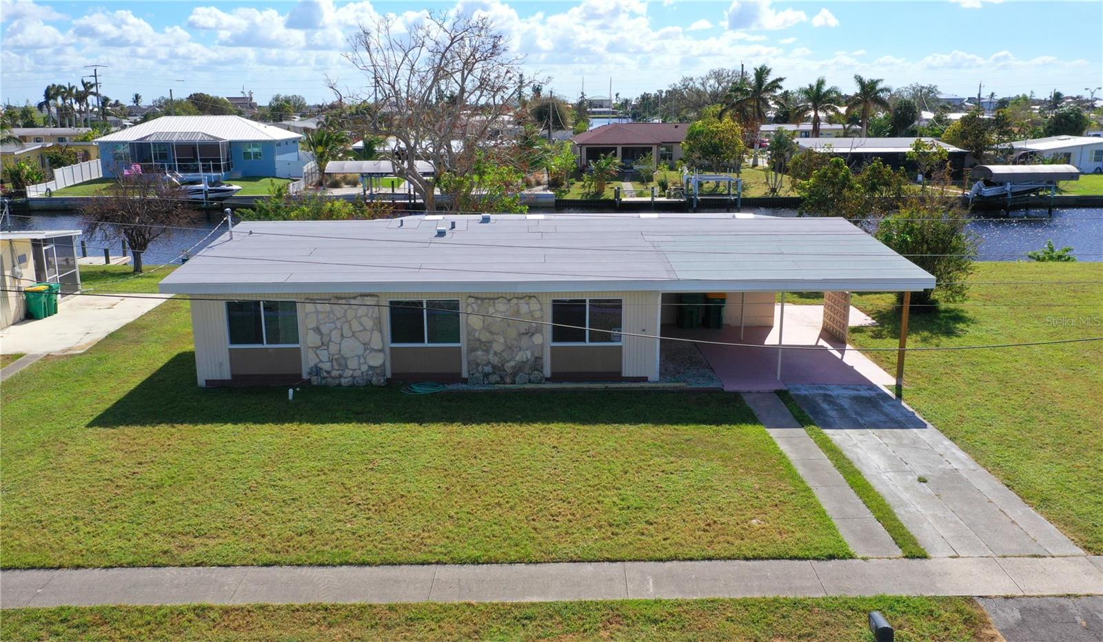 554 LINDLEY TER, PORT CHARLOTTE, FL