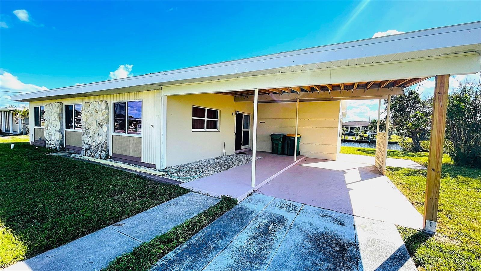 554 LINDLEY TER, PORT CHARLOTTE, FL — photo 8