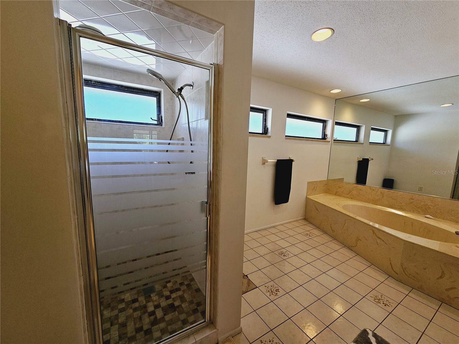 2411 BELLE RD, ENGLEWOOD, FL — photo 19
