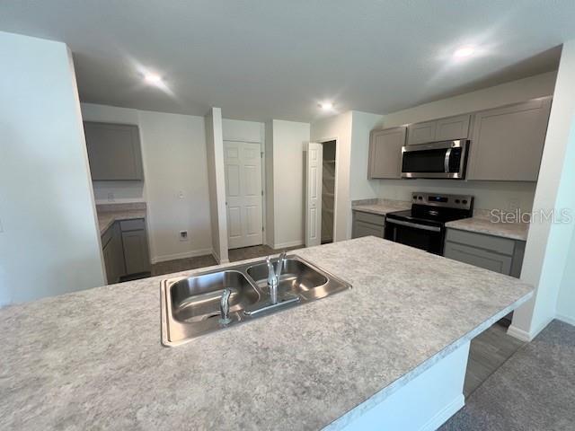 2116 HANSON ST, PORT CHARLOTTE, FL — photo 3