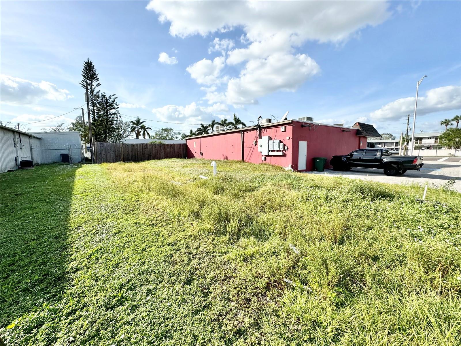 3080 BEE RIDGE RD, SARASOTA, FL — photo 21