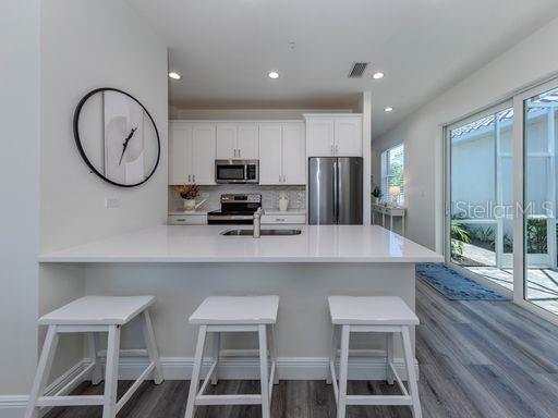 124 CLIFTON WAY, VENICE, FL — photo 8