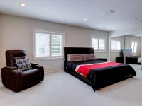 518 RIVERSIDE DR — photo 56