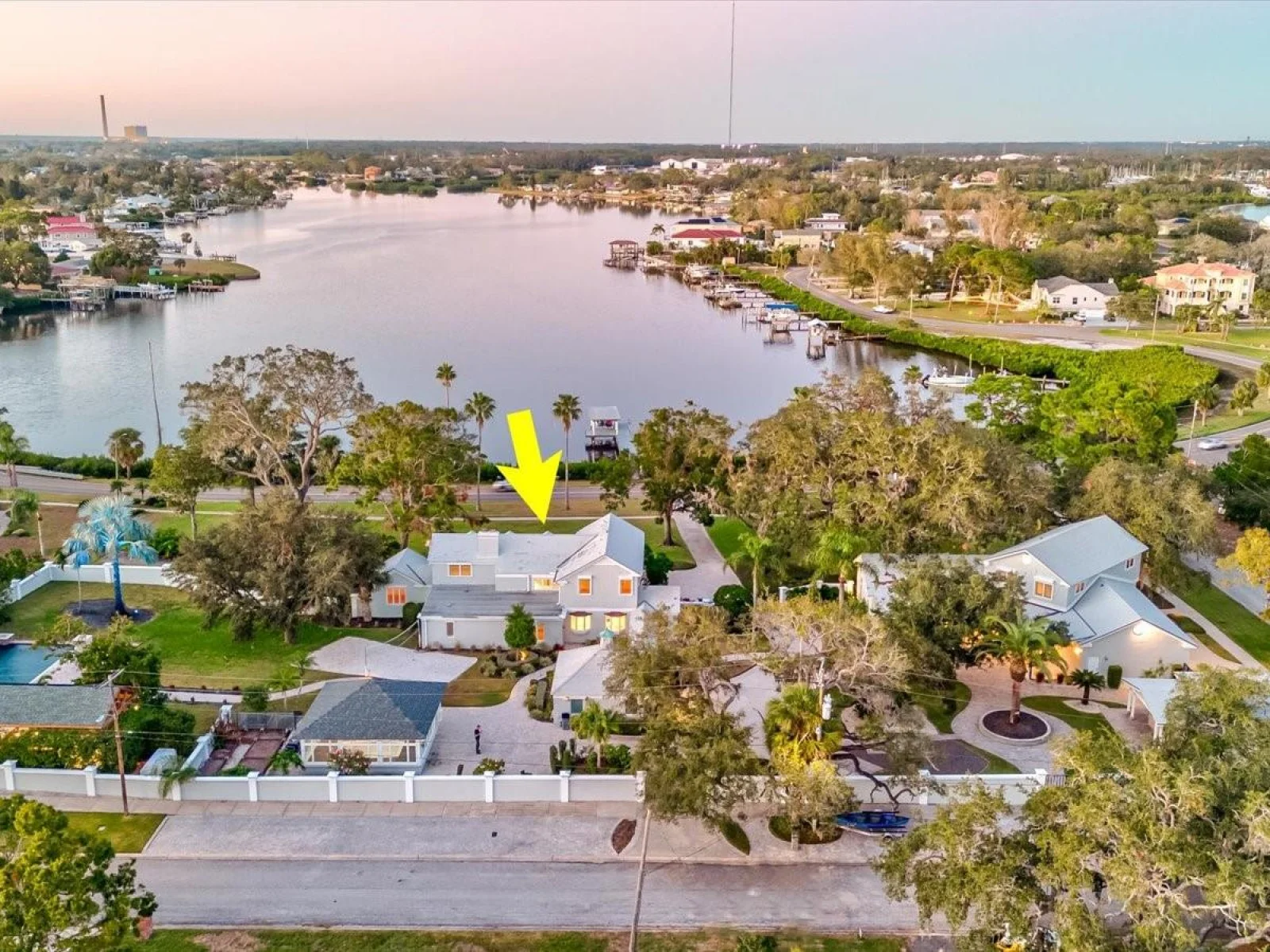 518 RIVERSIDE DR, TARPON SPRINGS, FL — photo 65