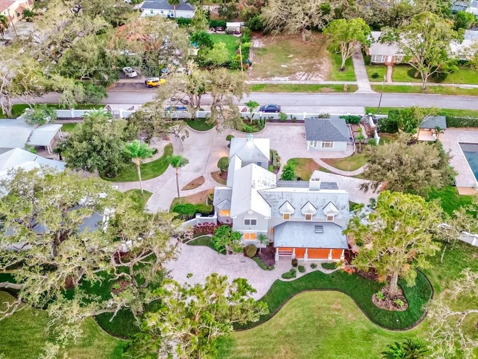 518 RIVERSIDE DR, TARPON SPRINGS, FL — photo 67