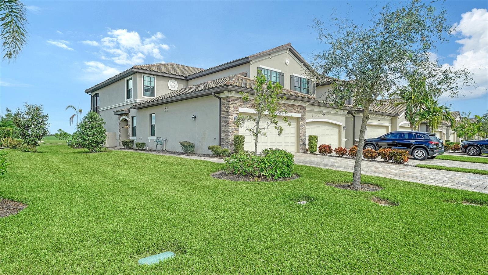 17815 GAWTHROP DR #101, BRADENTON, FL