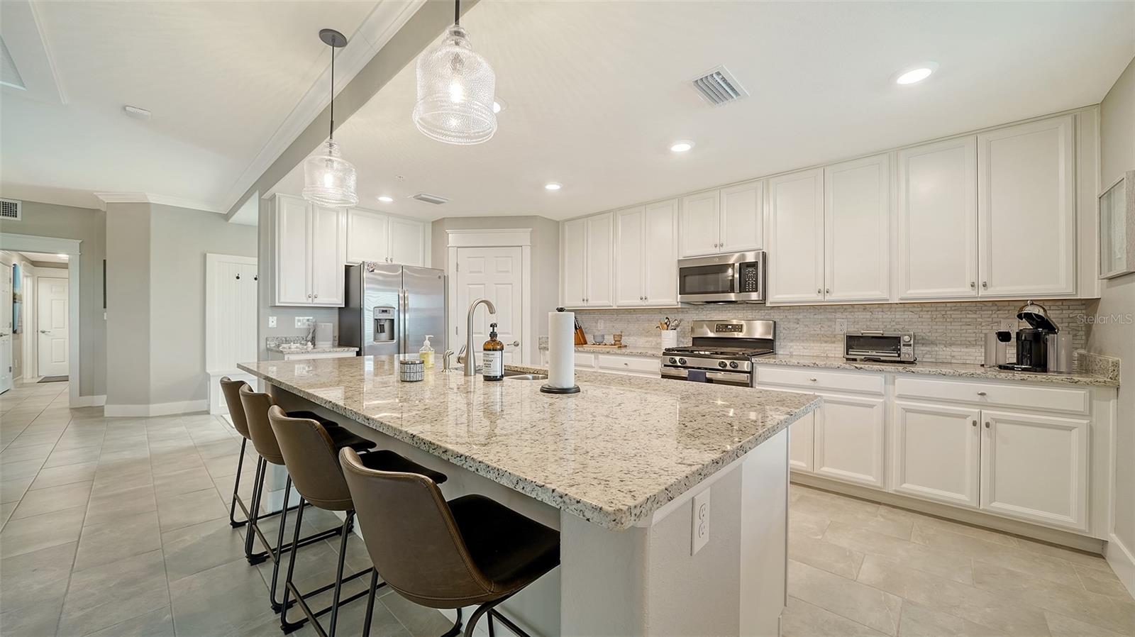 17815 GAWTHROP DR #101, BRADENTON, FL — photo 34
