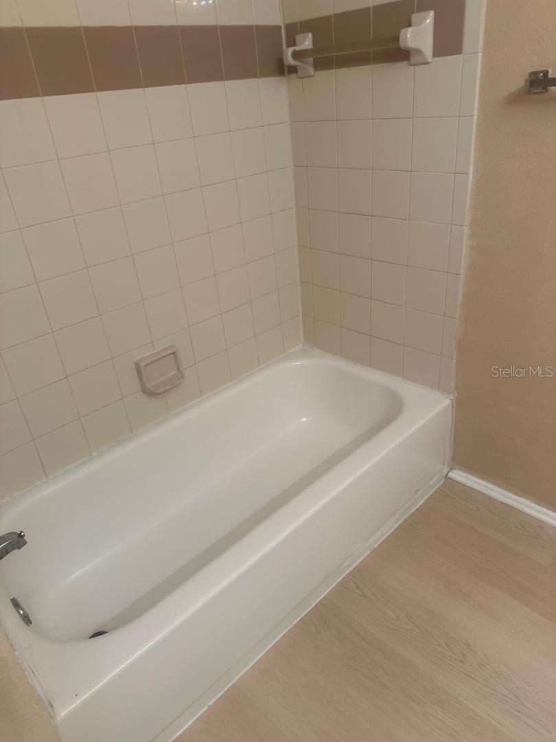 1940 LAKE ATRIUMS CIR #93, ORLANDO, FL — photo 17
