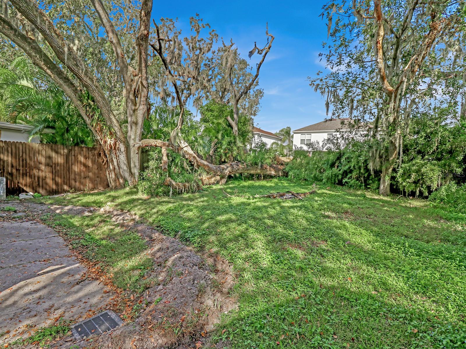 1057 OLD SOUTH DR, LAKELAND, FL — photo 40