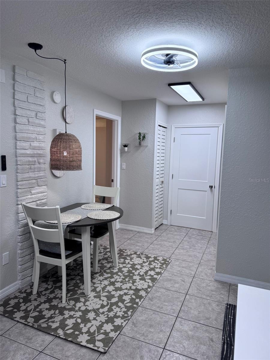 6304 BEECHWOOD AVE, SARASOTA, FL — photo 62