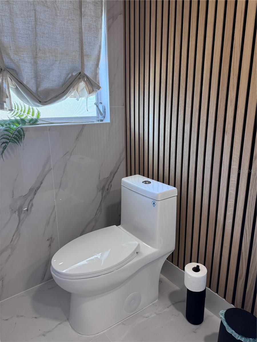 6304 BEECHWOOD AVE, SARASOTA, FL — photo 41