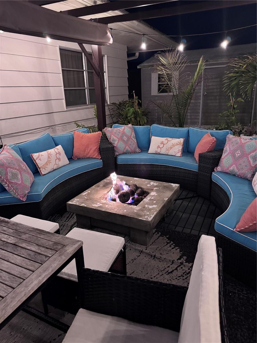 6304 BEECHWOOD AVE, SARASOTA, FL — photo 9