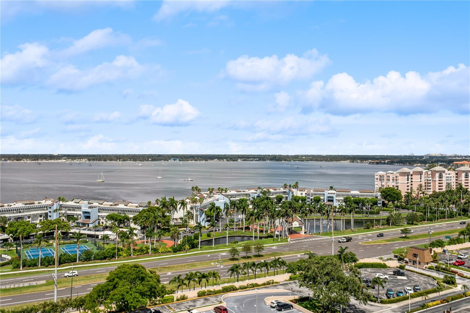 5200 BRITTANY DR S #1708, ST PETERSBURG, FL — photo 28