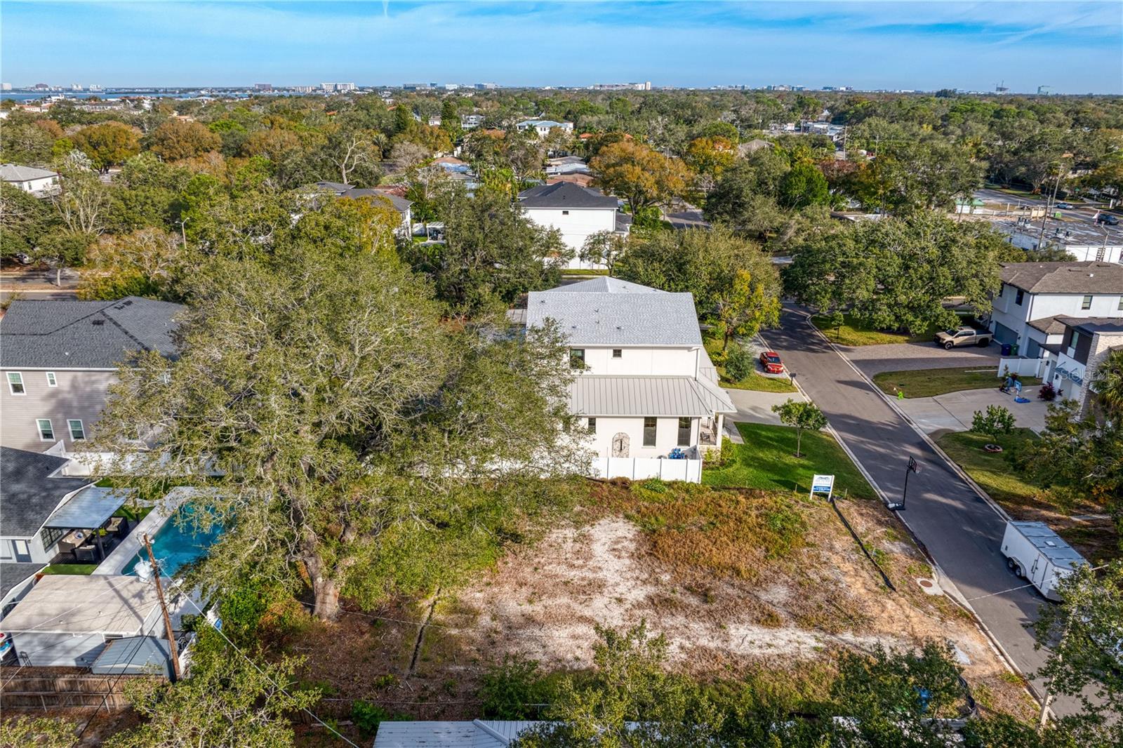 3605 S OMAR AVE, TAMPA, FL — photo 10