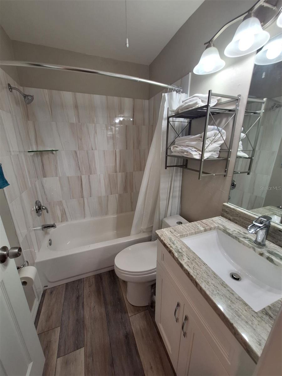 3255 BENEVA RD #102, SARASOTA, FL — photo 12