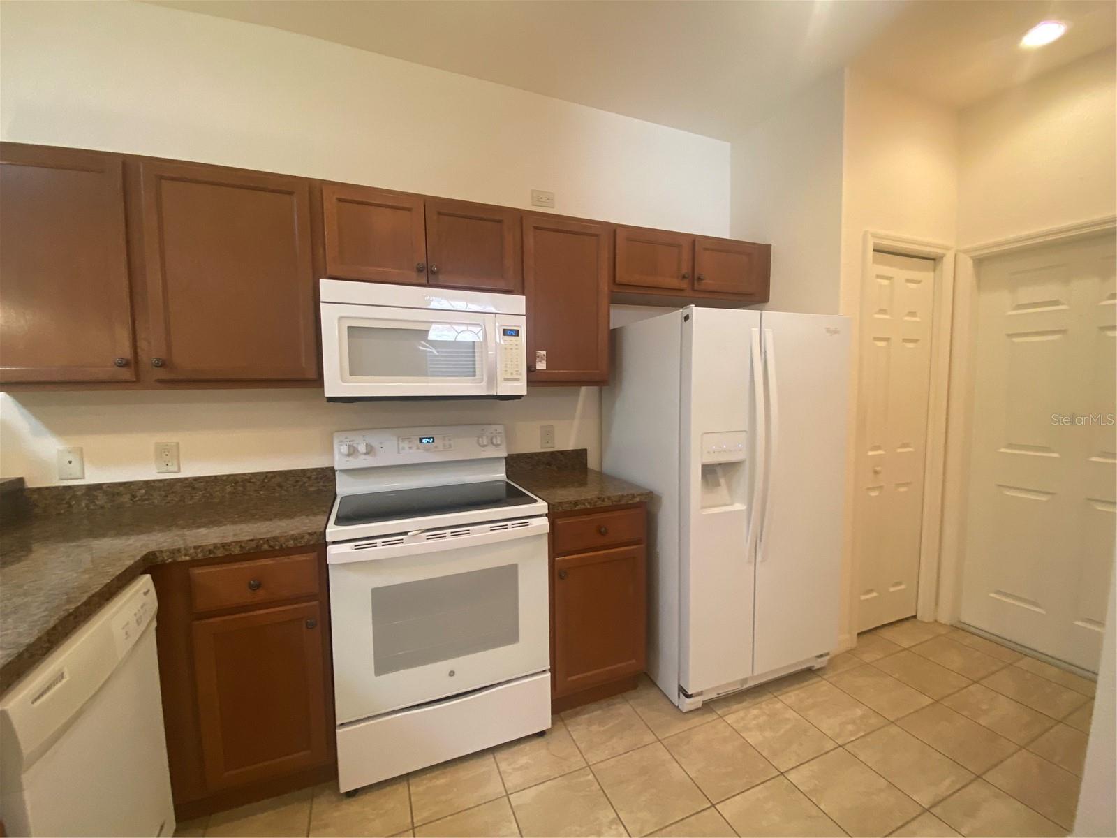 1561 VIENNA SQUARE DR, WINTER HAVEN, FL — photo 7