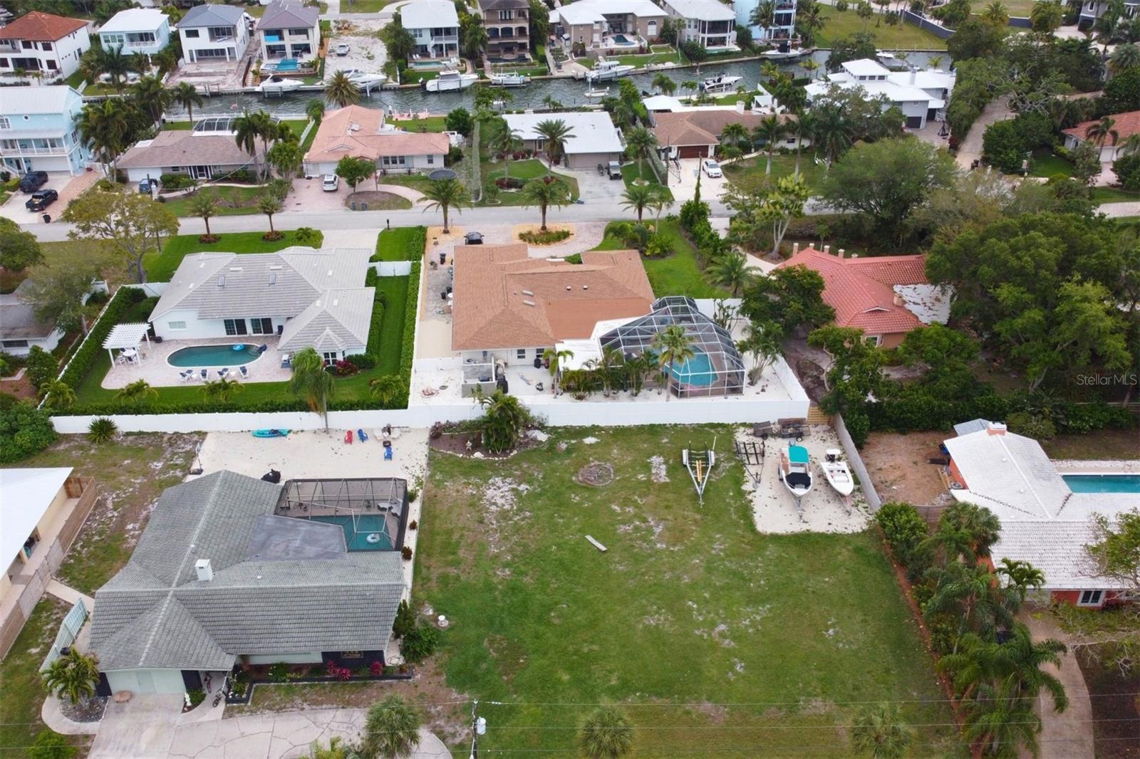 SOUTHPOINTE DR, SARASOTA, FL