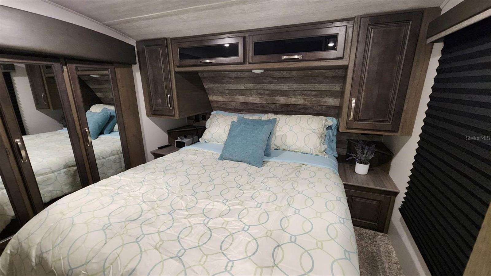 251 SADDLE LN, LAKE WALES, FL — photo 8