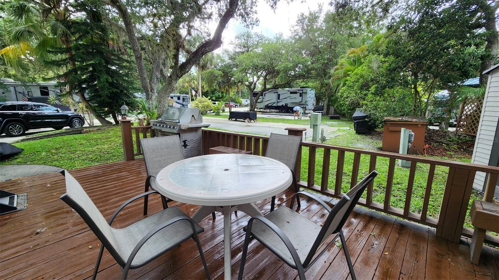 251 SADDLE LN, LAKE WALES, FL — photo 14