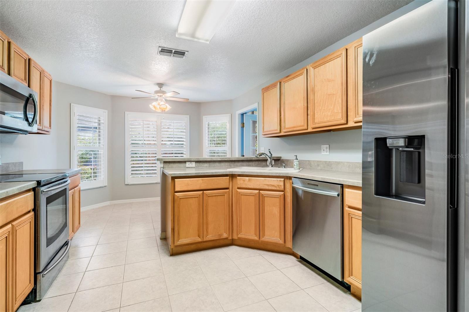 10230 OLD TAMPA BAY DR, SAN ANTONIO, FL — photo 3