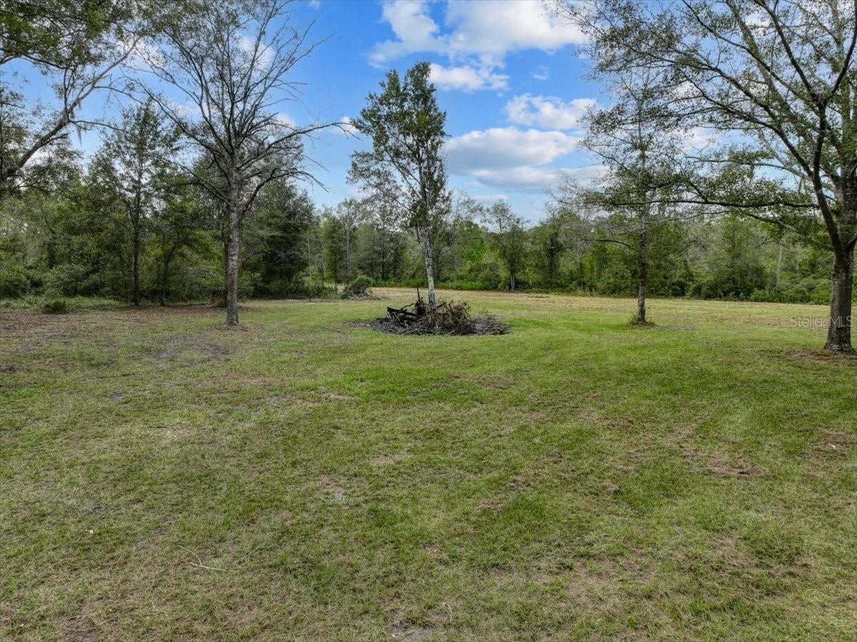 310 N OTTER CREEK AVE, BRONSON, FL — photo 15