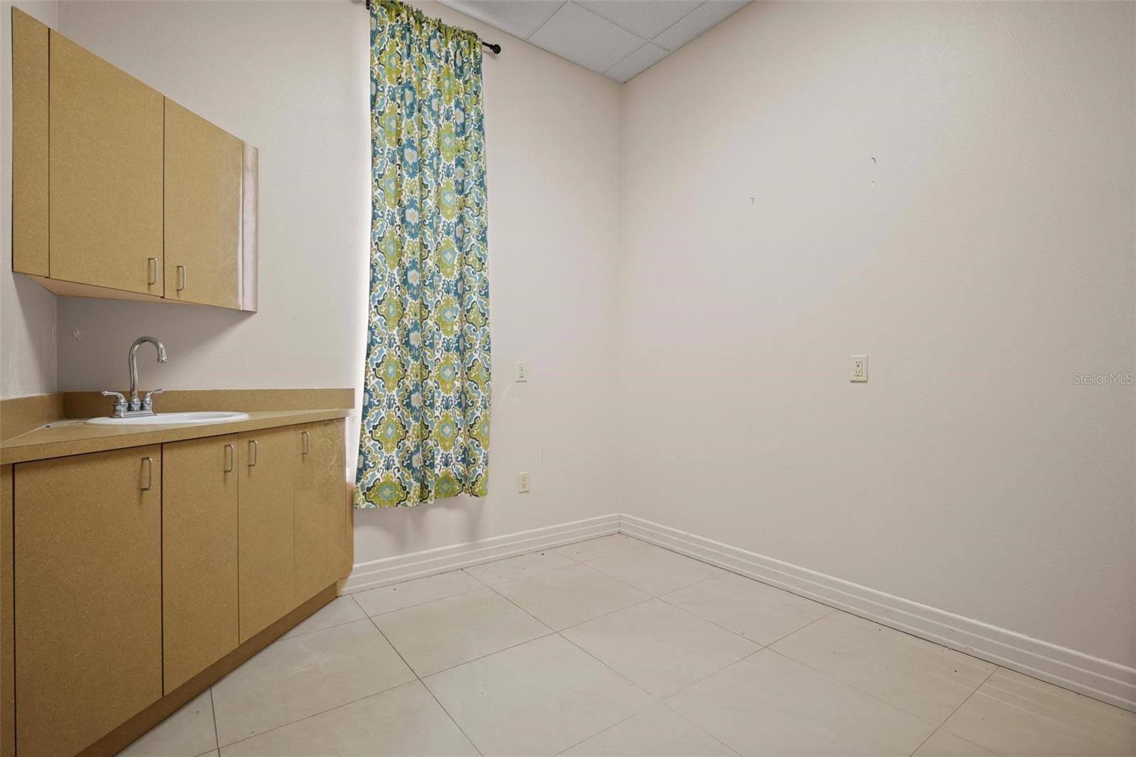 3730 TAMPA RD #3730-B, PALM HARBOR, FL — photo 22