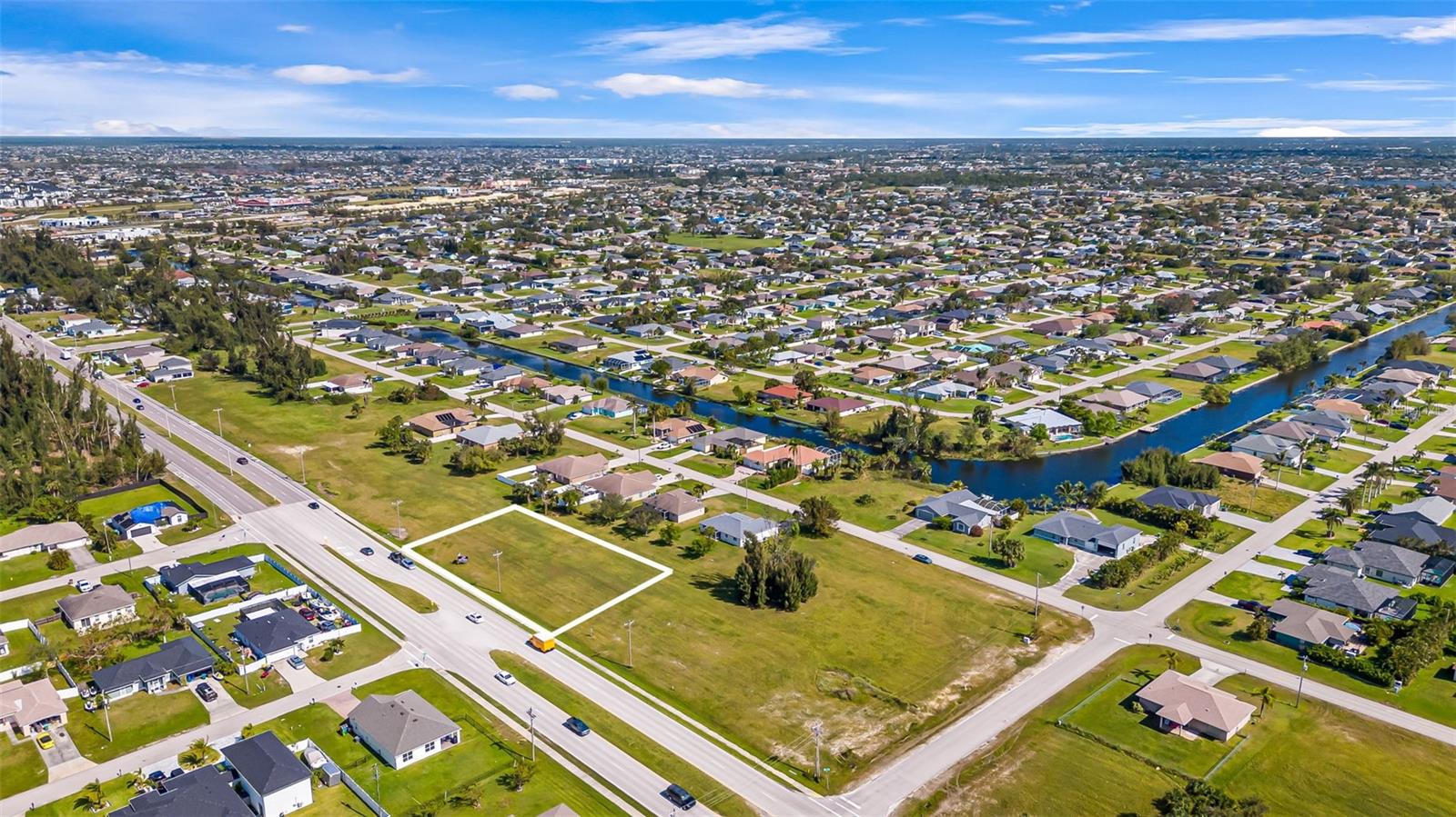 1213 CHIQUITA BLVD S, CAPE CORAL, FL