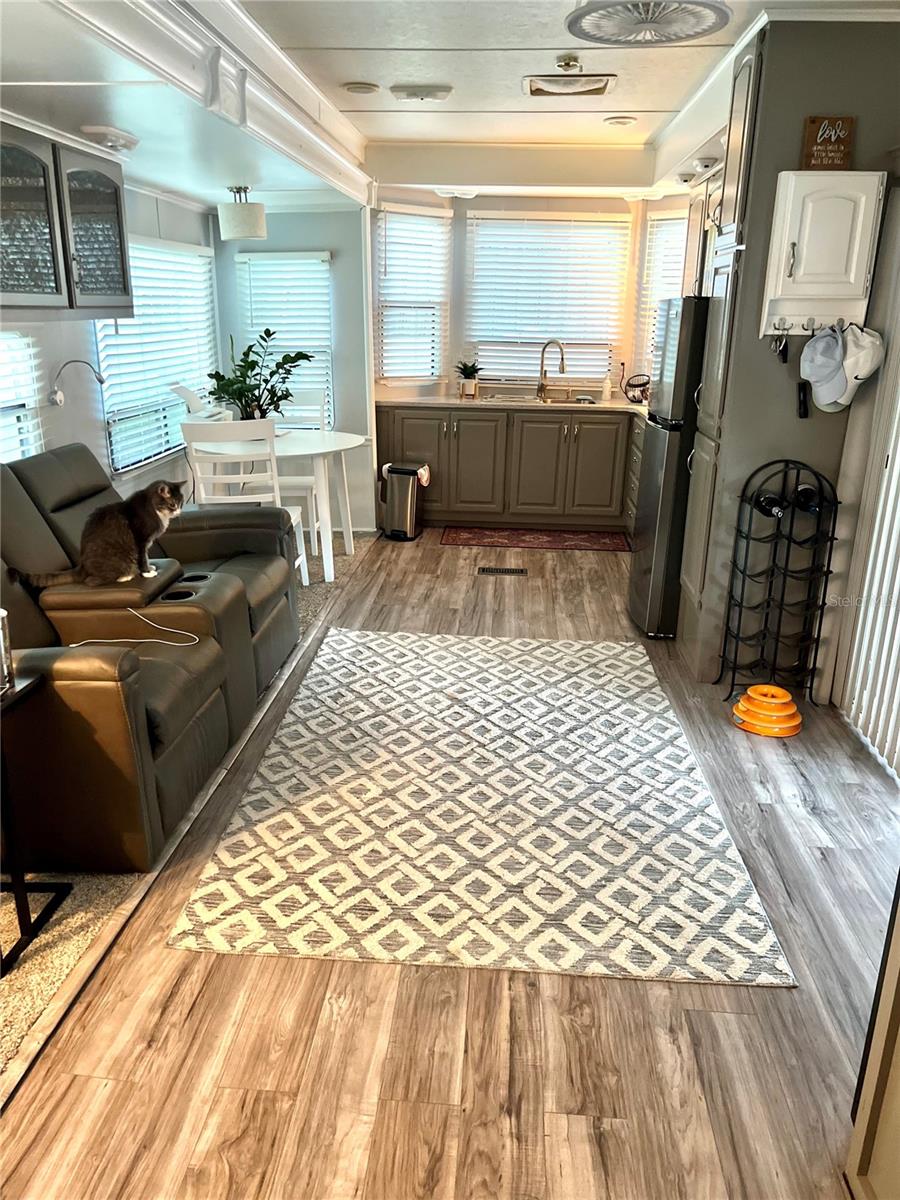3097 NE 102ND AVENUE RD, SILVER SPRINGS, FL — photo 16
