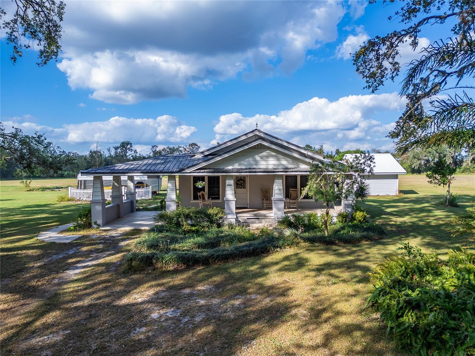 5030 SYDNEY RD, PLANT CITY, FL
