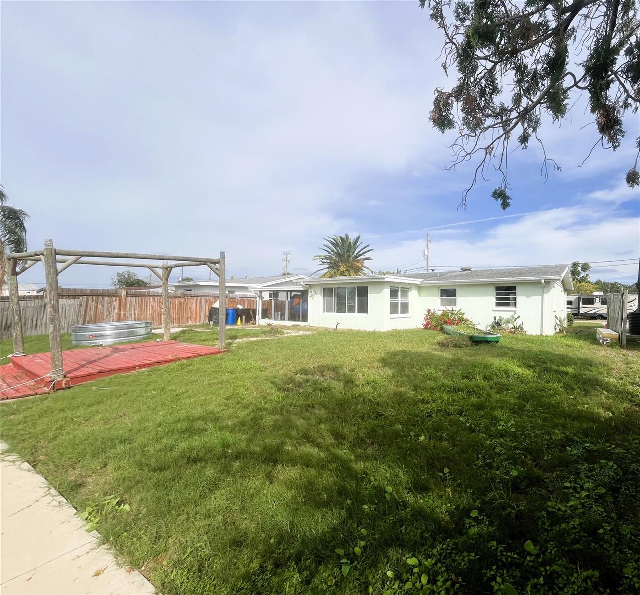 13639 FRANCES AVE, HUDSON, FL — photo 3
