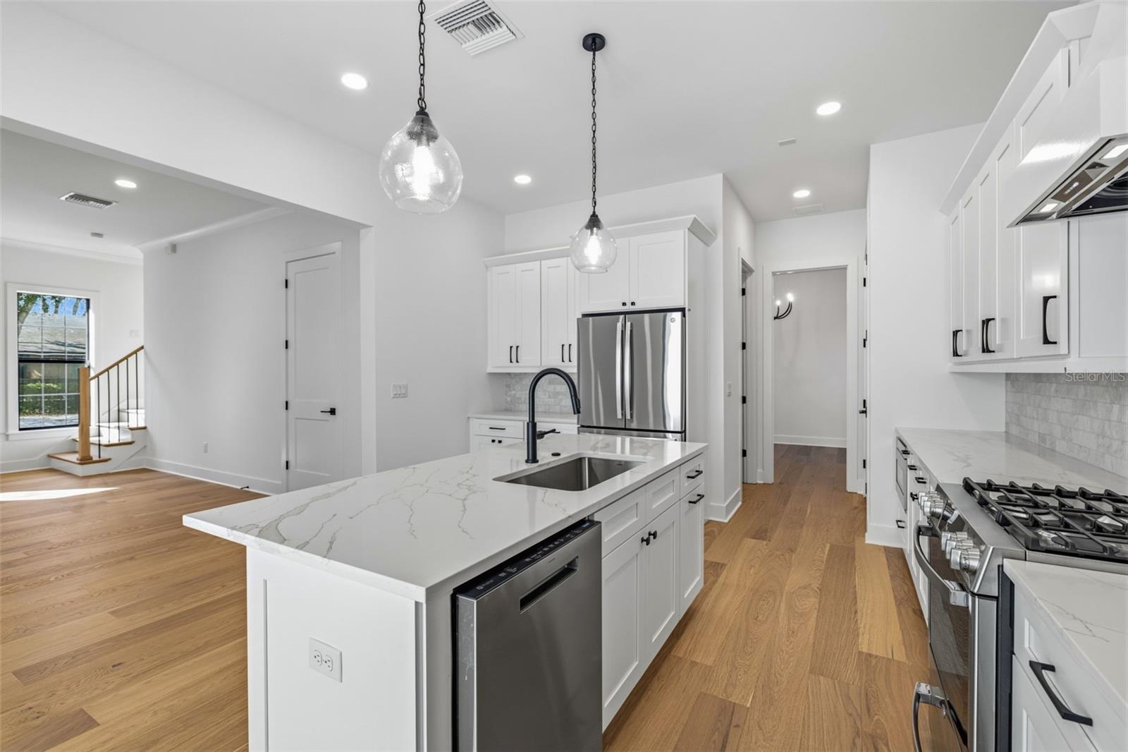 3012 S ESPERANZA AVE, TAMPA, FL — photo 9