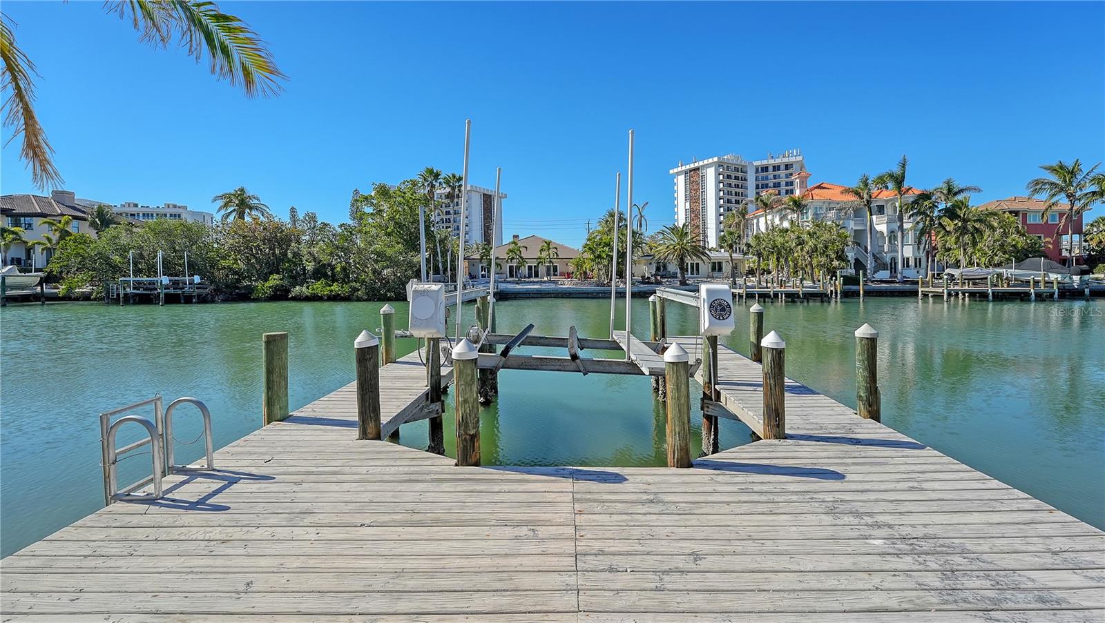 515 S WASHINGTON DR, SARASOTA, FL — photo 20