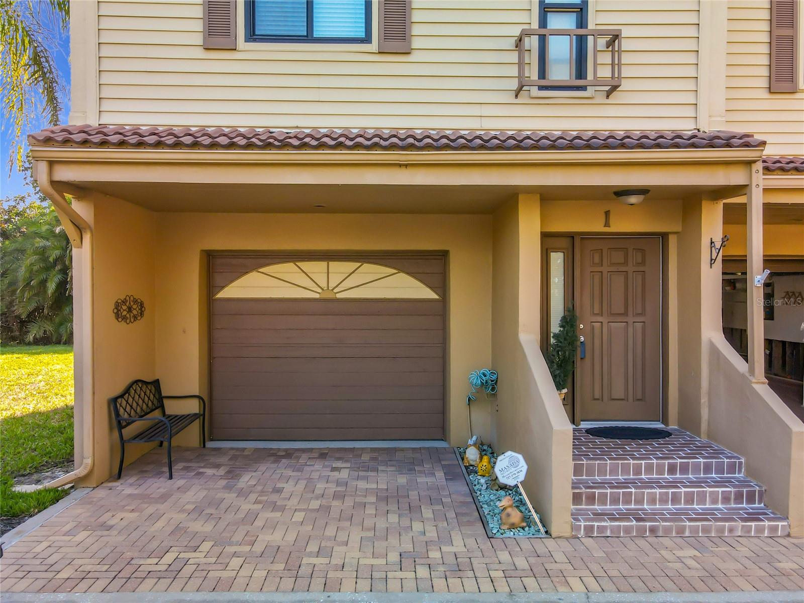 1710 LIGHTHOUSE TER S #1, SOUTH PASADENA, FL — photo 2