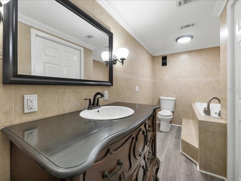 7100 SUNSHINE SKYWAY LN S #706, ST PETERSBURG, FL — photo 34