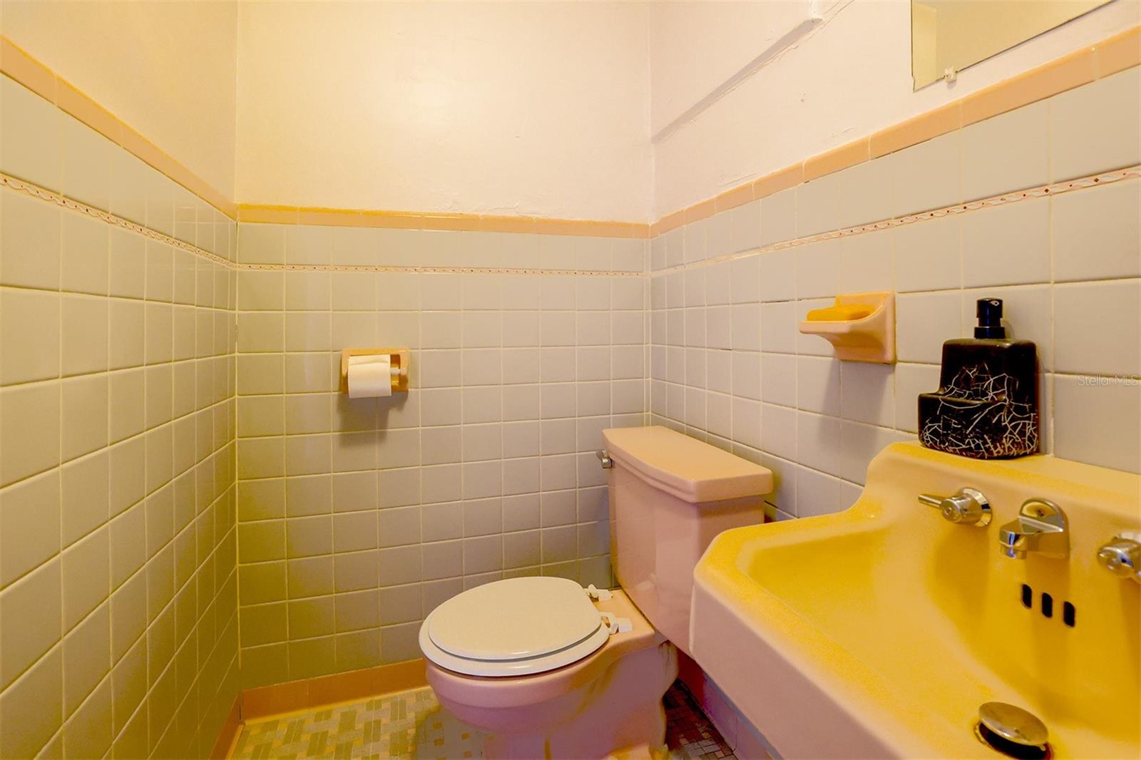 133 W STUART AVE, LAKE WALES, FL — photo 21