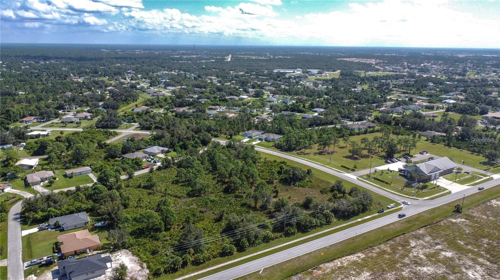 1200 N BISCAYNE DR, NORTH PORT, FL — photo 5