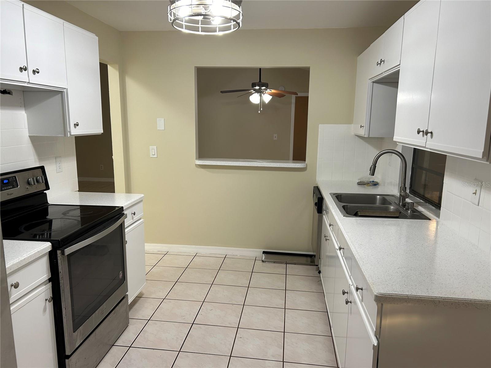 602 MESILLA DR, KISSIMMEE, FL — photo 7