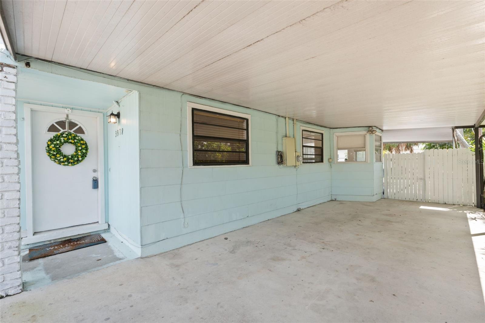 3918 W FIG ST, TAMPA, FL — photo 4